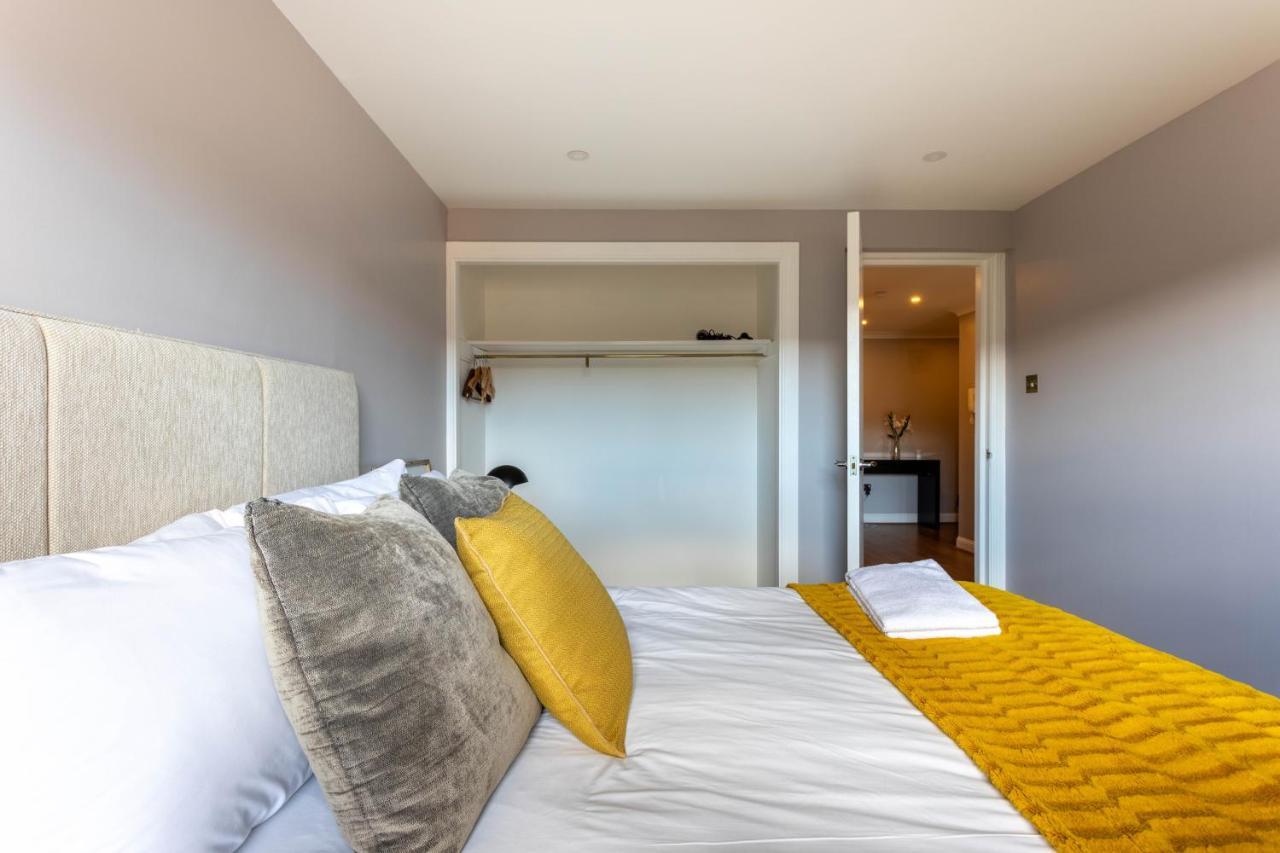Stunning 1 Bed Merchant City Apartment With Parking Glasgow Kültér fotó