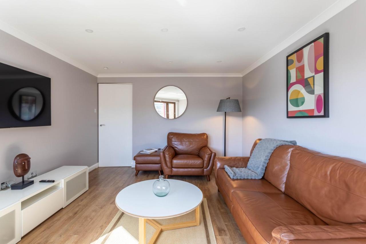 Stunning 1 Bed Merchant City Apartment With Parking Glasgow Kültér fotó